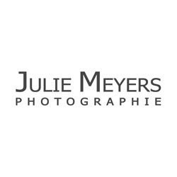 Julie Meyers logo