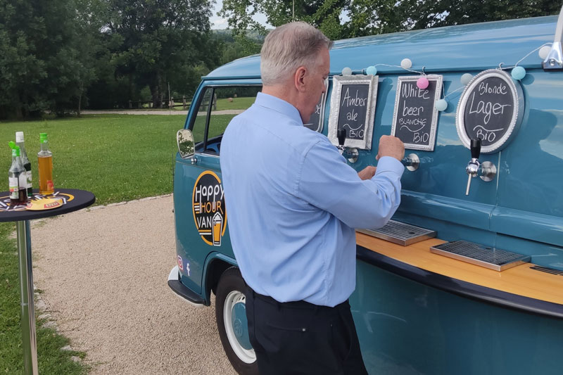 pourquoi choisir bar a biere pour mariage 02