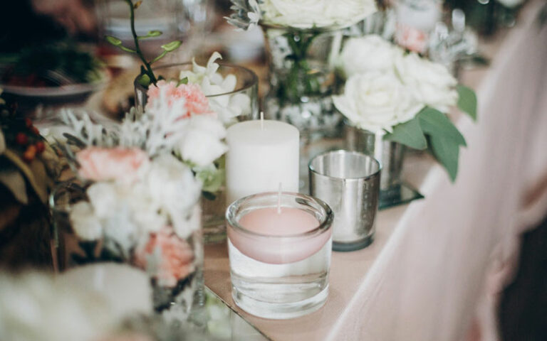 bougies personnalisees cadeau ideal invites de mariage