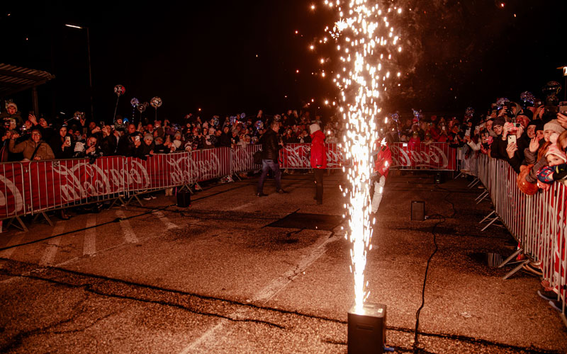 sublimer votre mariage avec un feu dartifice automatique 02