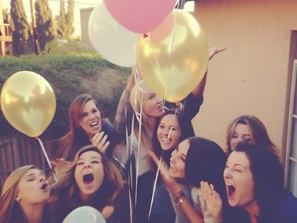 L’enterrement de vie de jeune fille