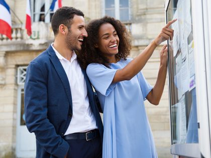 Publication des bans de mariage : démarches et délais 2026