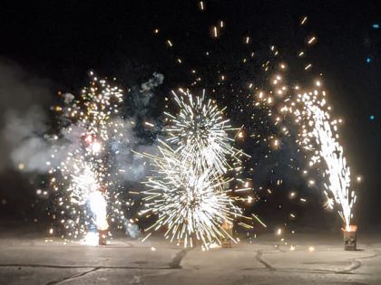 sublimer-votre-mariage-avec-un-feu-dartifice-automatique